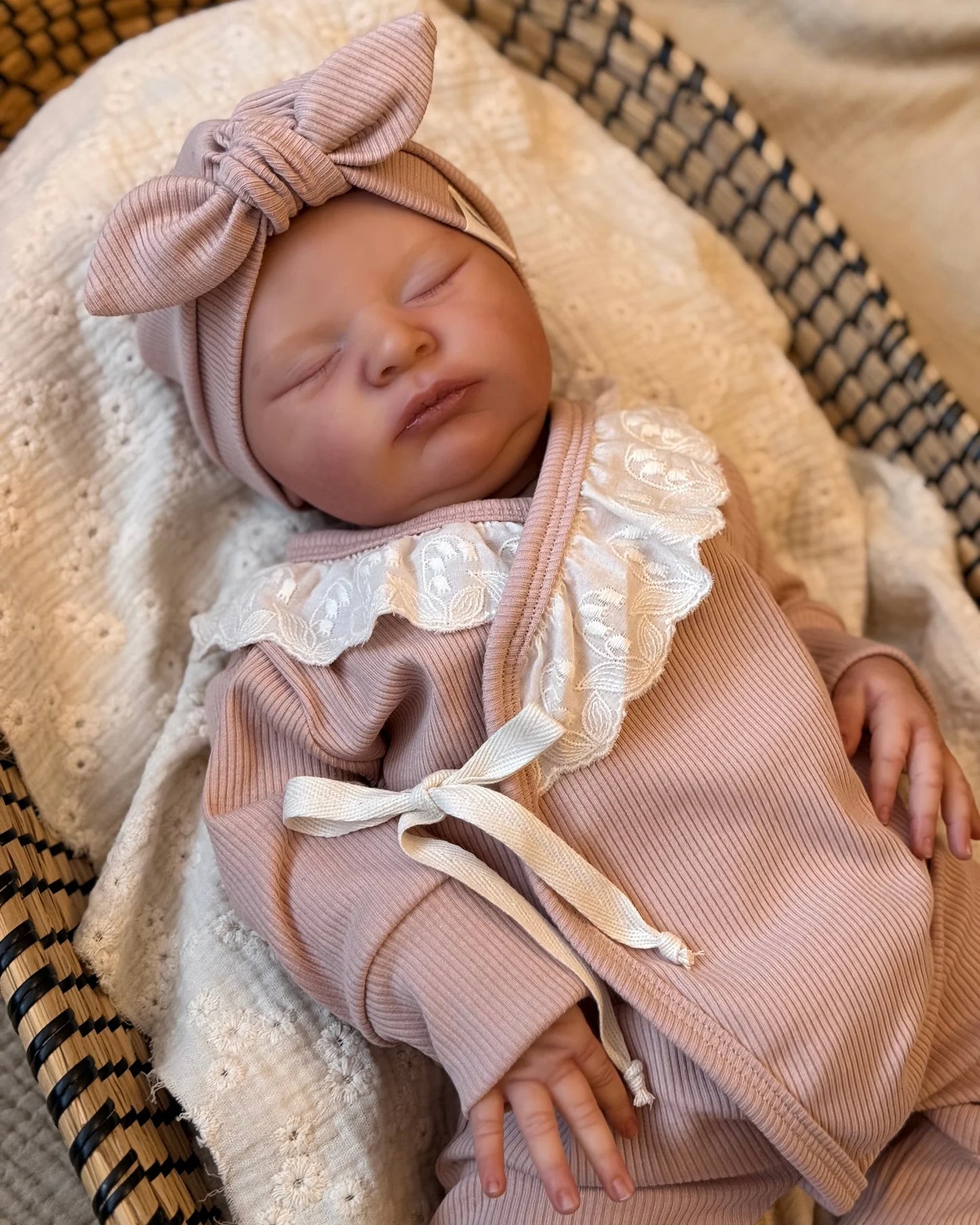 Boxpakje Rosa | Nude roze rib | Kanten kraag afbeelding 5 - Blossom & Feather