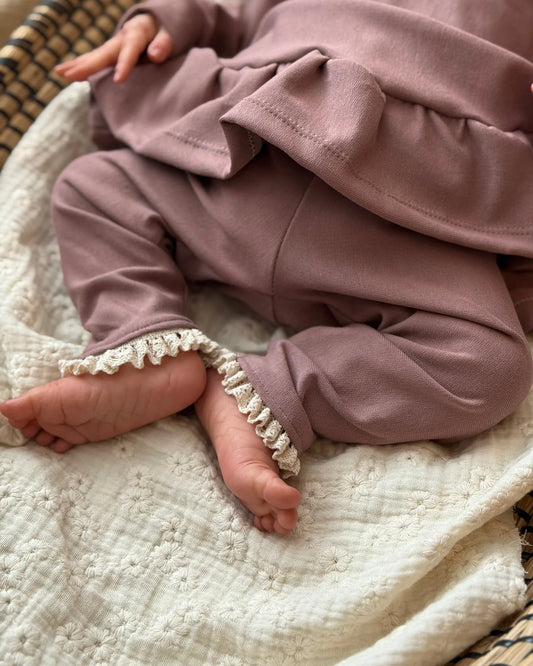 Broekje | Mauve | Kant afbeelding 2 - Blossom & Feather