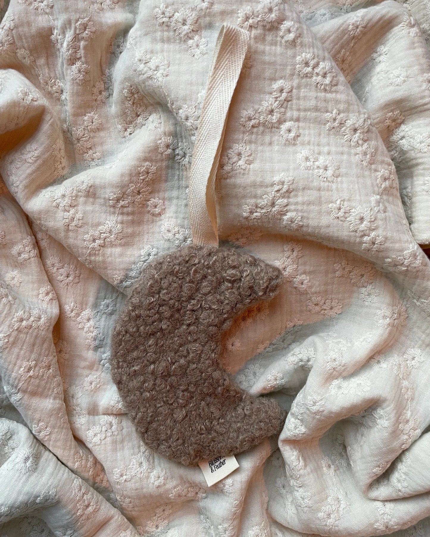 Speendoekje maan | Teddy | Taupe . Op voorraad - Blossom & Feather