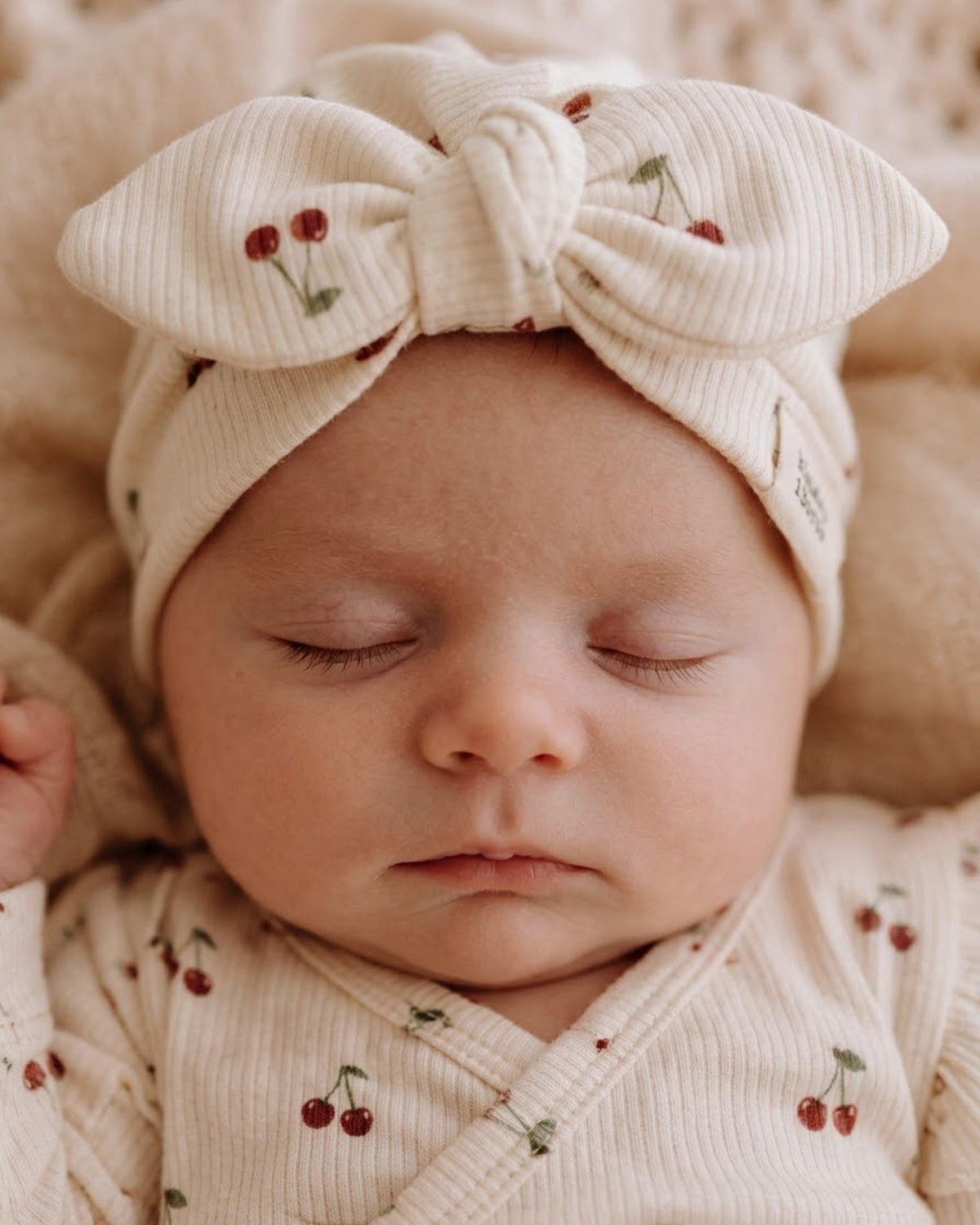 Turban mutsje rib | Kersjes - Blossom & Feather