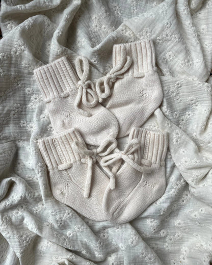 Slofjes | 100% Merino wol | Cr�me . Op voorraad afbeelding 2 - Blossom & Feather