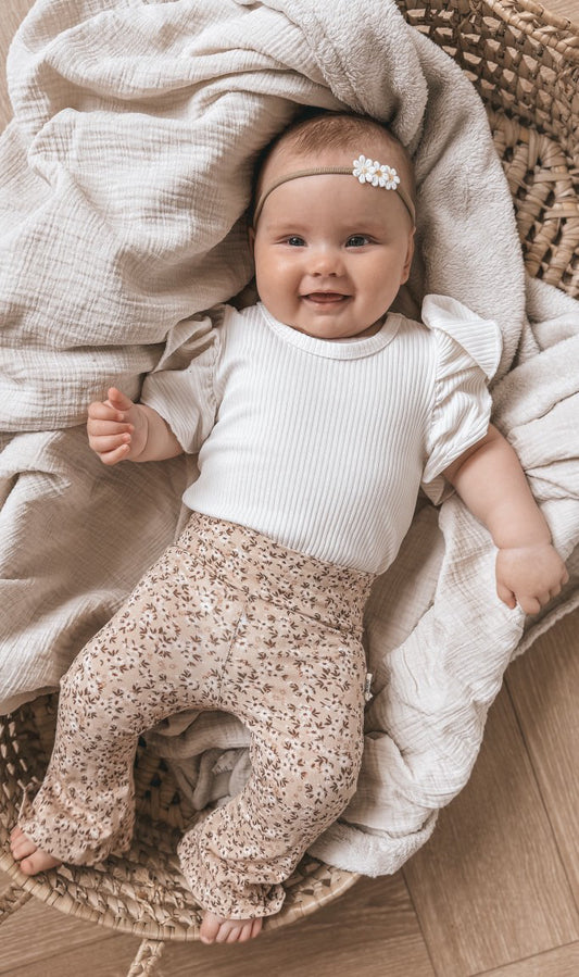 Flared rib | Livia