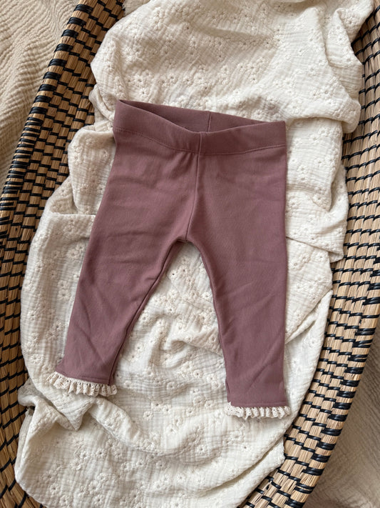 Broekje | Mauve | Kant