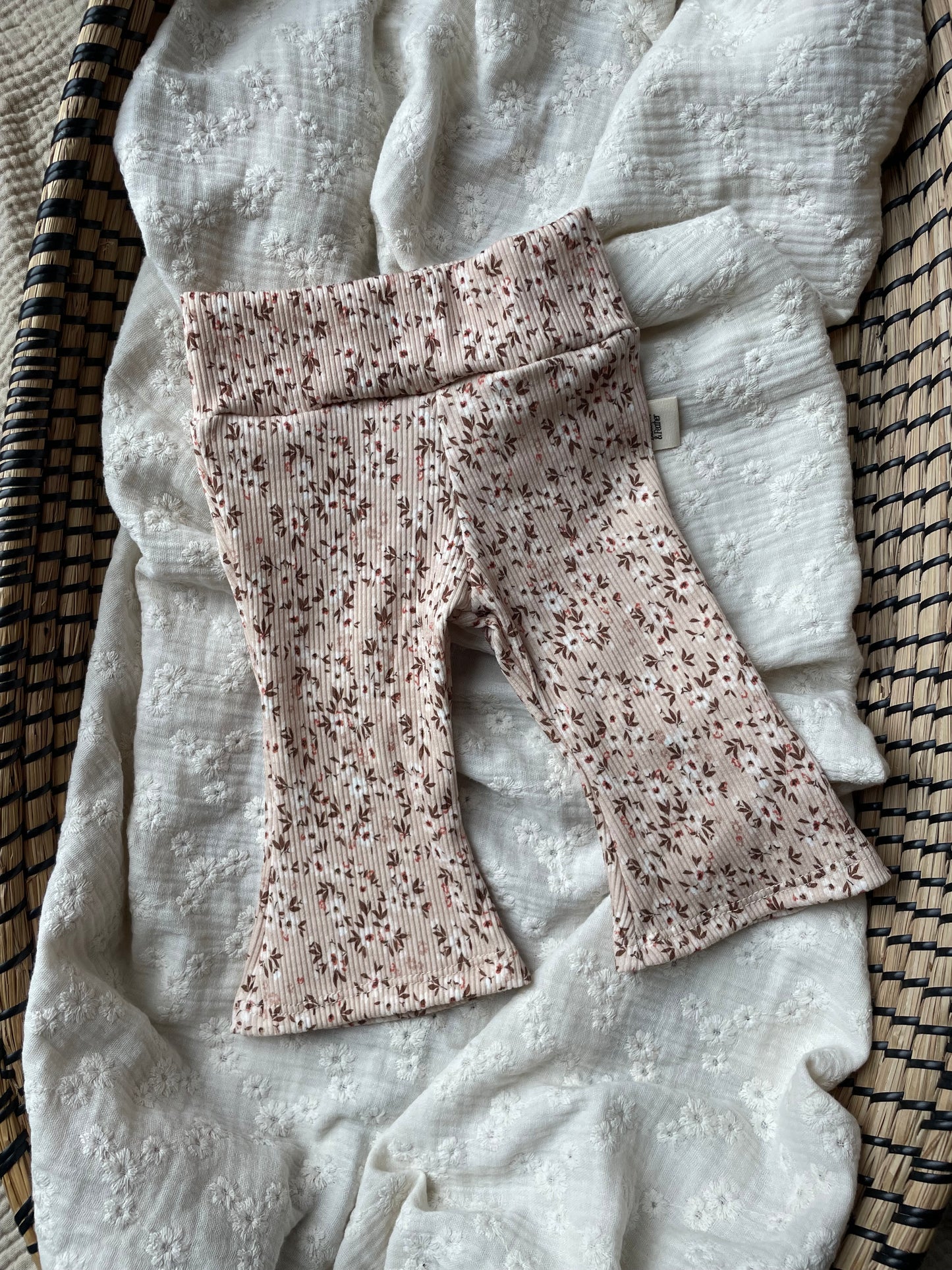 Flared broekje rib | Livia