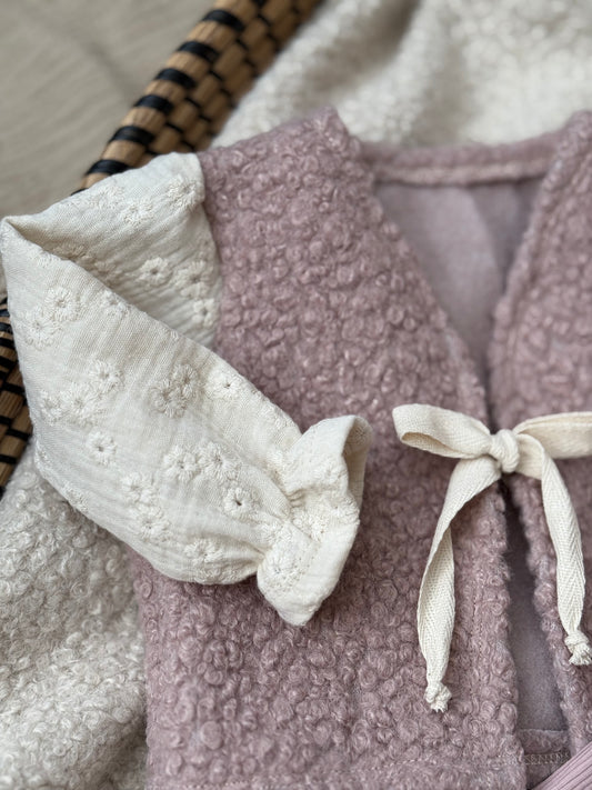 Teddy gilet | Embroidery | Old pink