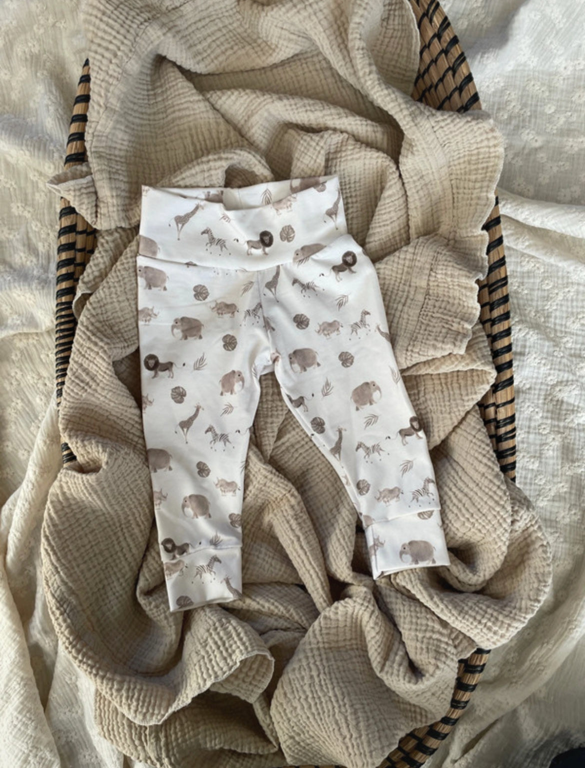 broekje safari print voor baby's Blossom Feather