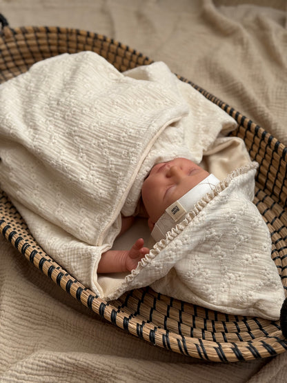 Omslagdoek/wikkeldoek | 100% baby knit | Broderie