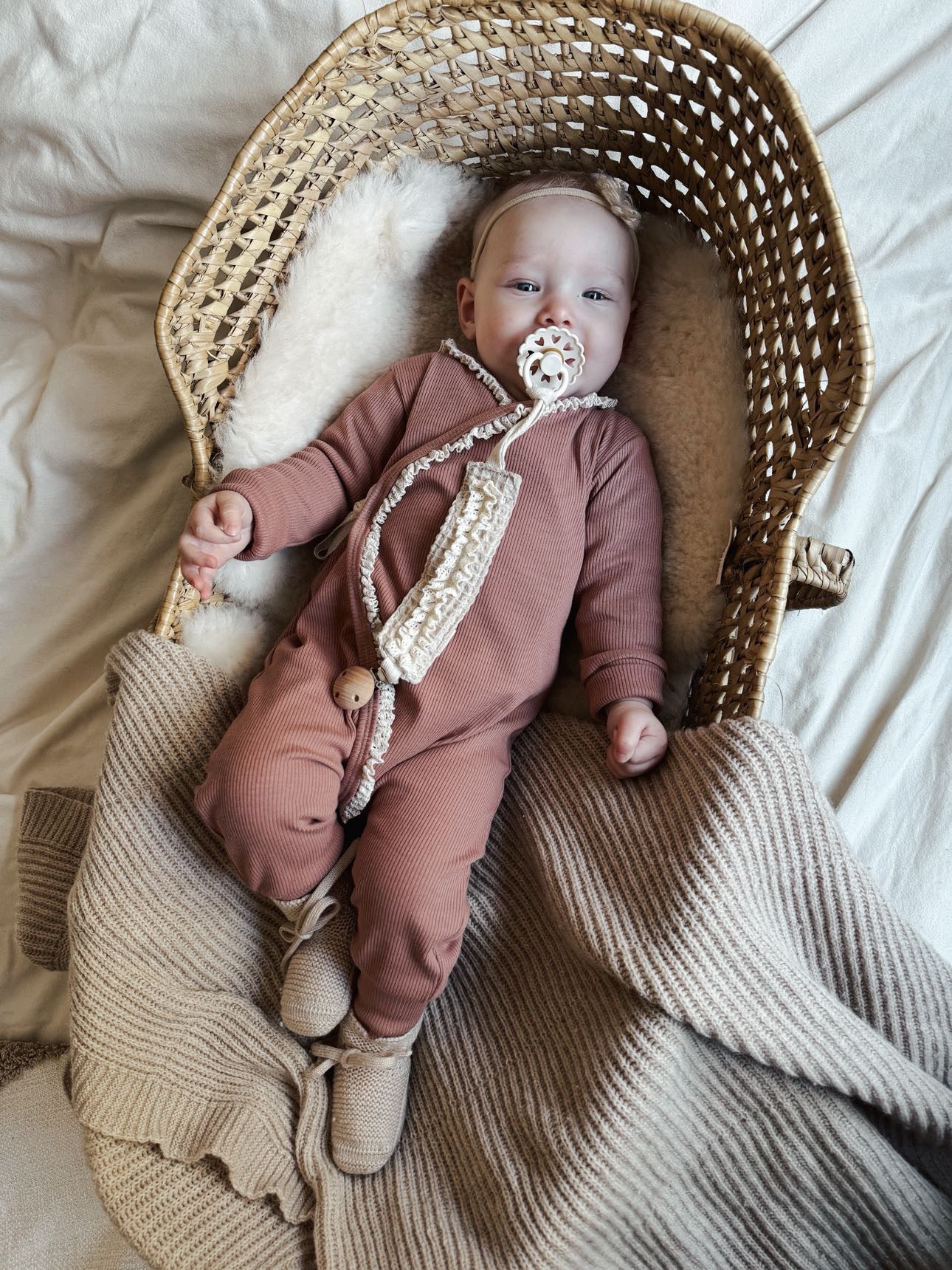 Boxpakje rib | Klei roze | Kant