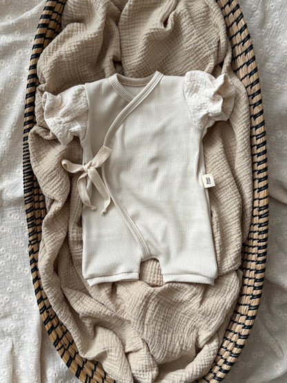 Zomer pakje | Broderie | Crème | Pofmouwtjes