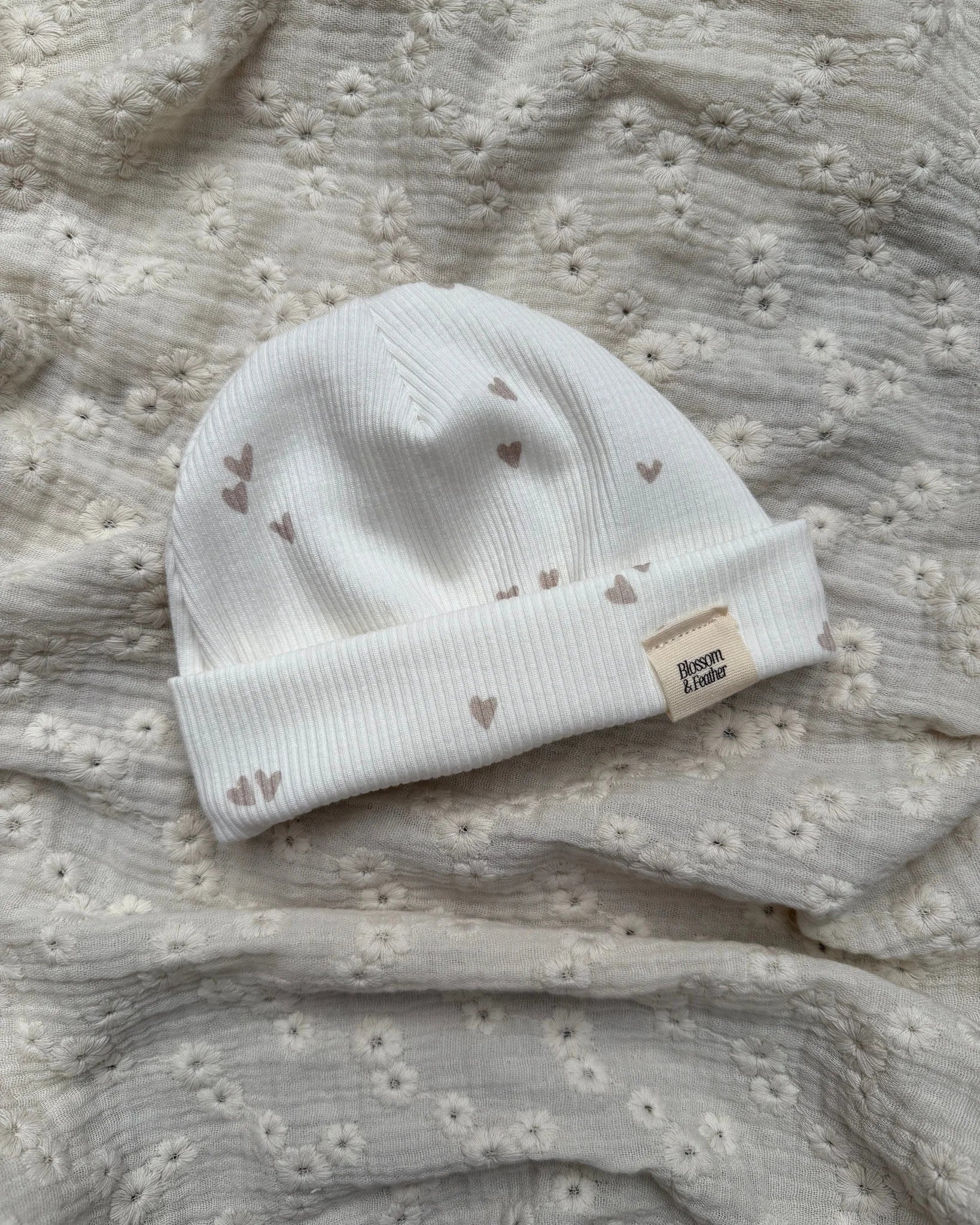 Beanie rib | Hartjes - Blossom & Feather