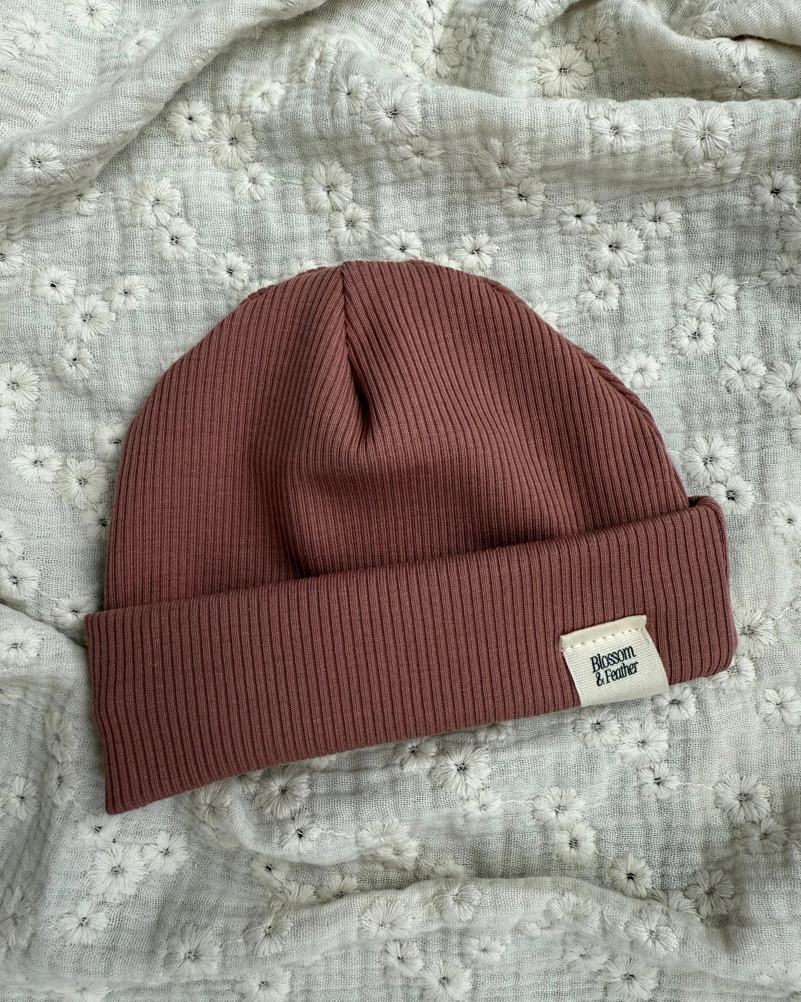 Beanie rib | Klei roze - Blossom & Feather