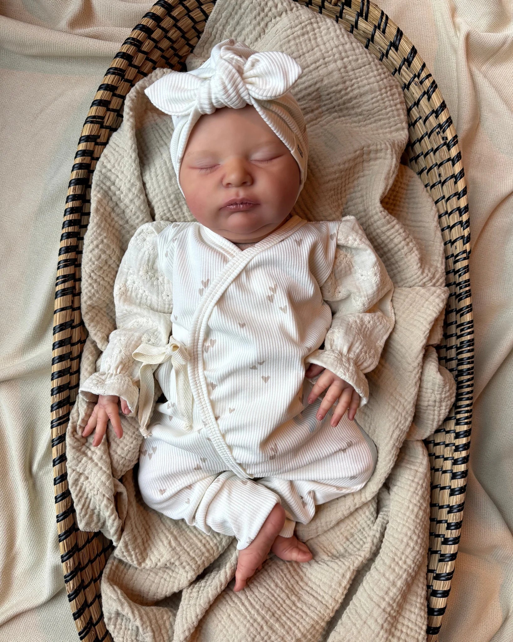 Boxpakje | Hartjes | Broderie afbeelding 1 - Blossom & Feather