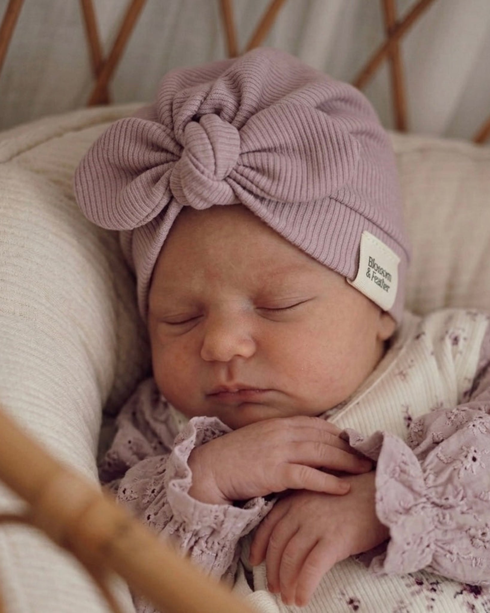 Boxpakje Kersenbloesem | Broderie | Oud roze afbeelding 2 - Blossom & Feather