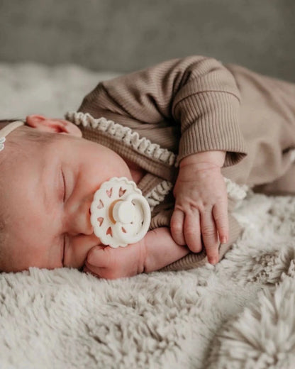 Boxpakje rib | Taupe | Kant afbeelding 5 - Blossom & Feather