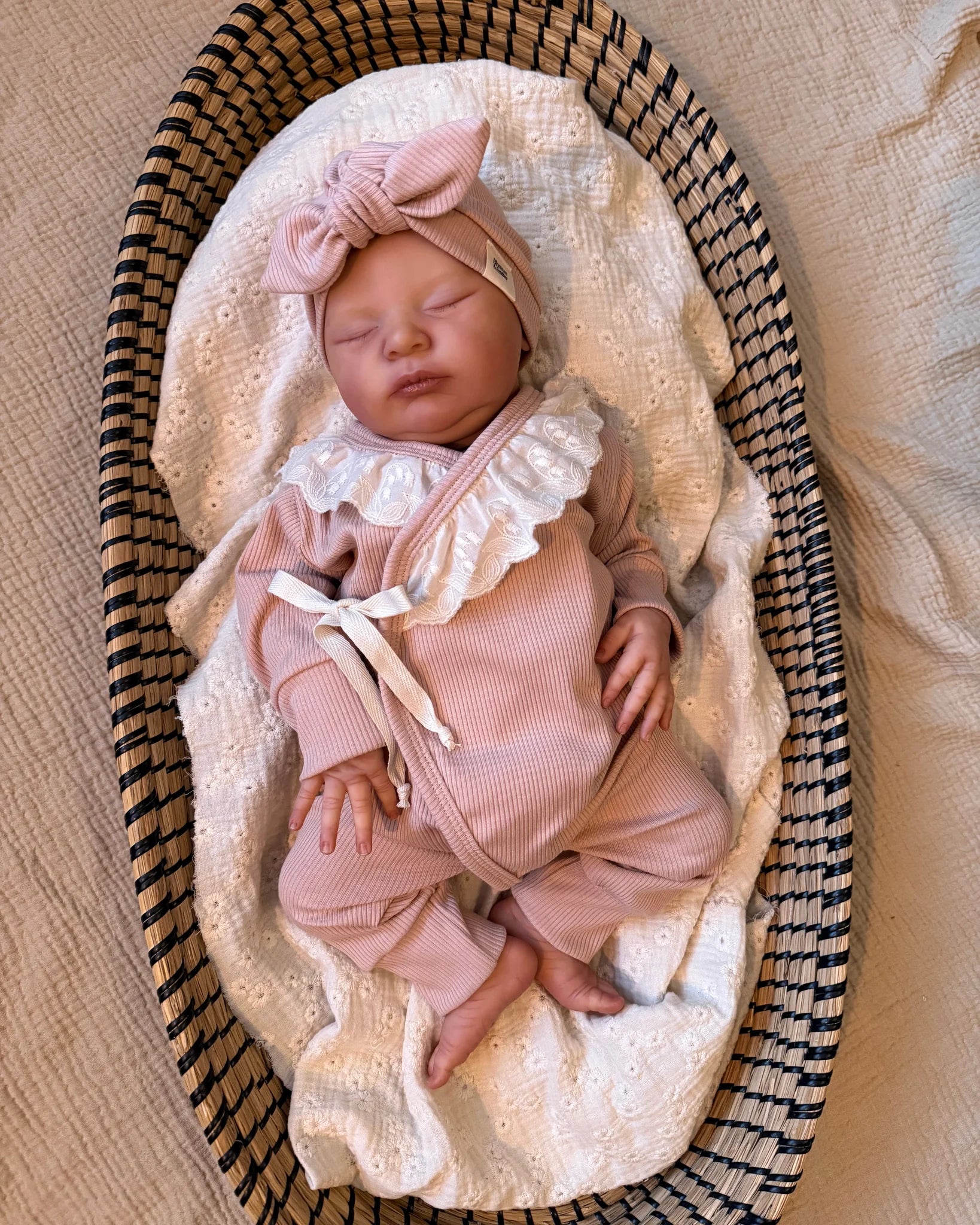 Boxpakje Rosa | Nude roze rib | Kanten kraag afbeelding 1 - Blossom & Feather