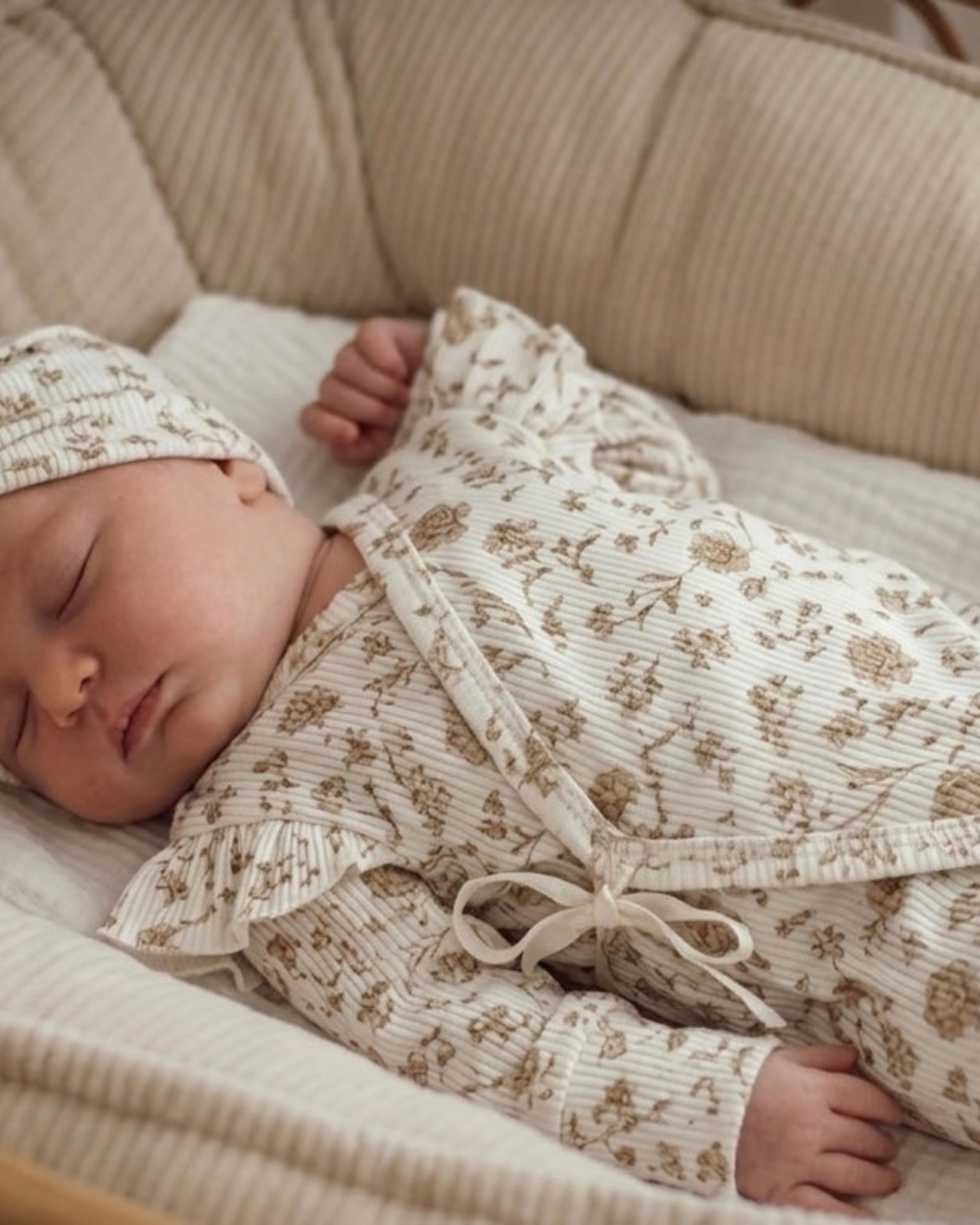 Boxpakje Vintage bloem | Met of zonder ruffle | Rib afbeelding 1 - Blossom & Feather