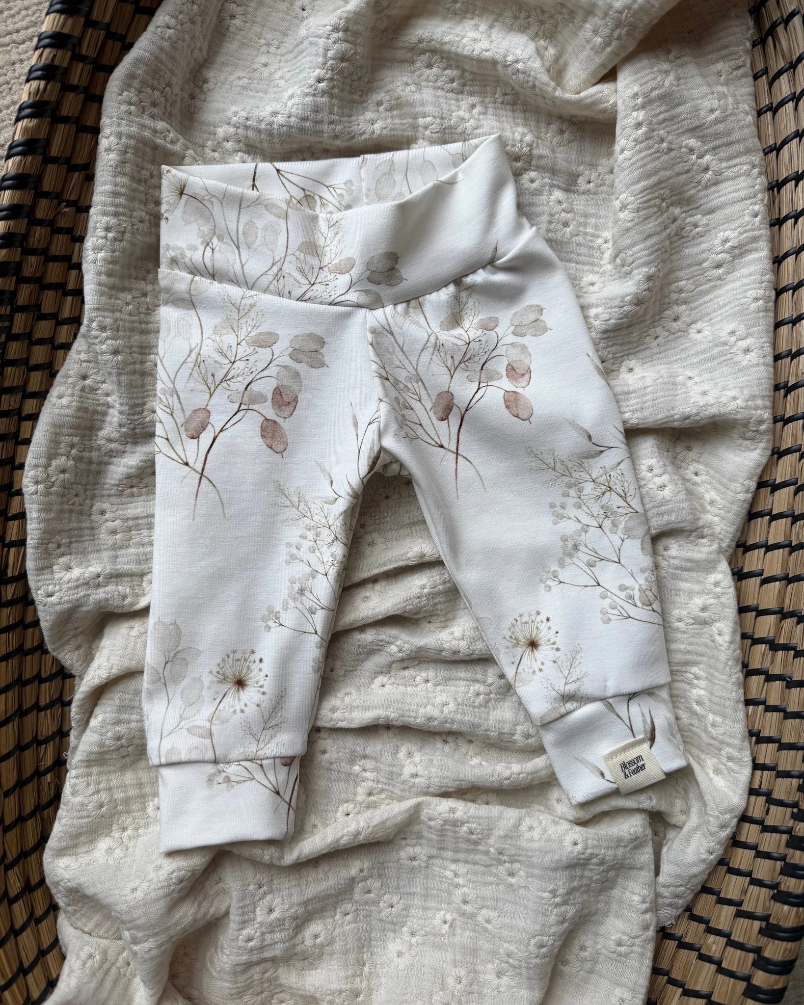 Broekje | Am�lie afbeelding 1 - Blossom & Feather