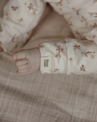 Broekje | Jula afbeelding 2 - Blossom & Feather