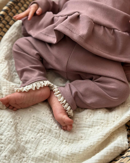 Broekje | Mauve | Kant afbeelding 2 - Blossom & Feather