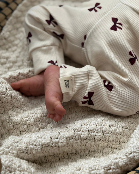 Broekje rib | Strikjes afbeelding 1 - Blossom & Feather