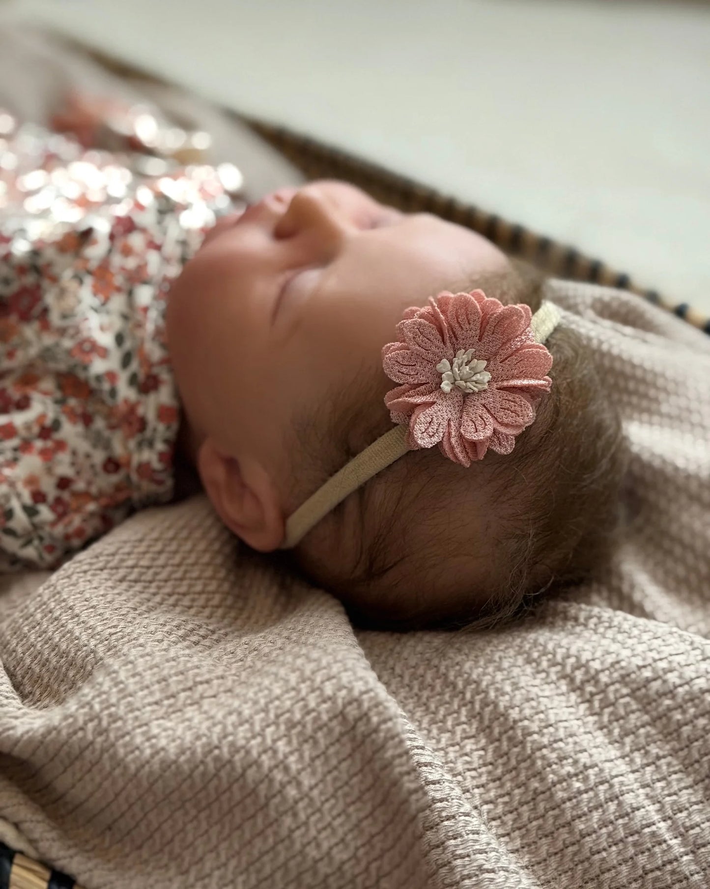 Haarbandje Rosa | Roze . Op voorraad - Blossom & Feather