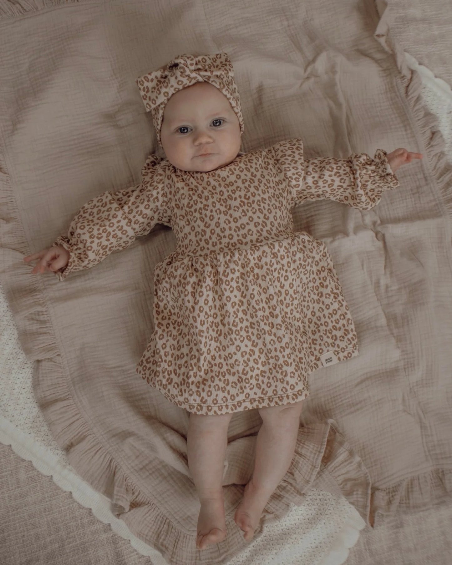 Jurkje rib | Luipaard | Ruffle afbeelding 1 - Blossom & Feather