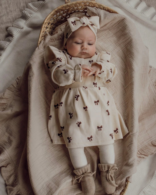 Jurkje rib | Strikjes | Ruffle afbeelding 2 - Blossom & Feather