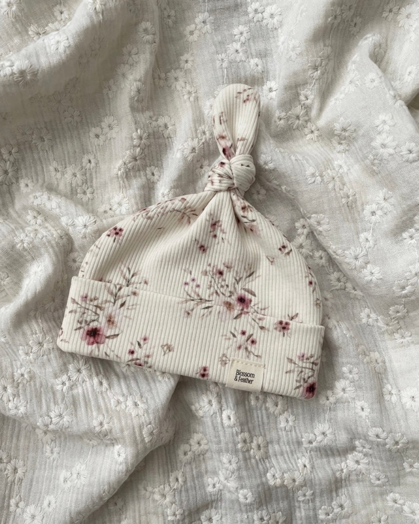 Knoopmutsje rib | Kersenbloesem - Blossom & Feather