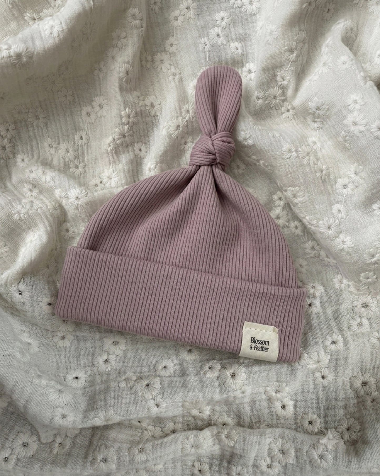 Knoopmutsje rib | Oudroze - Blossom & Feather