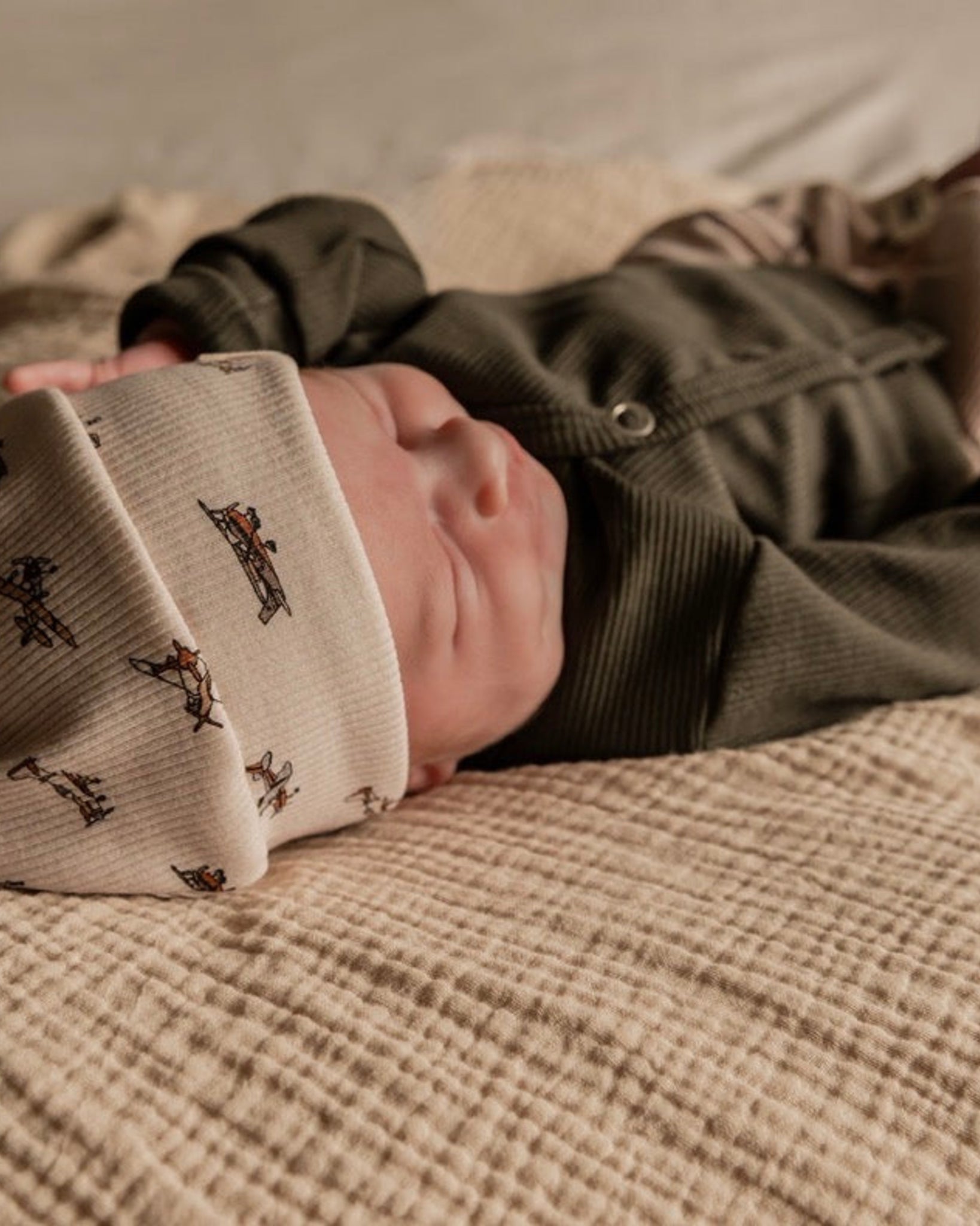 Knoopmutsje rib | Flynn afbeelding 1 - Blossom & Feather