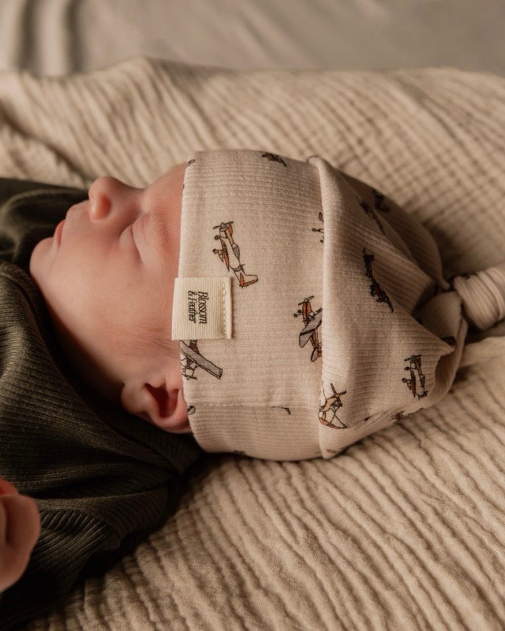 Knoopmutsje rib | Flynn afbeelding 2 - Blossom & Feather