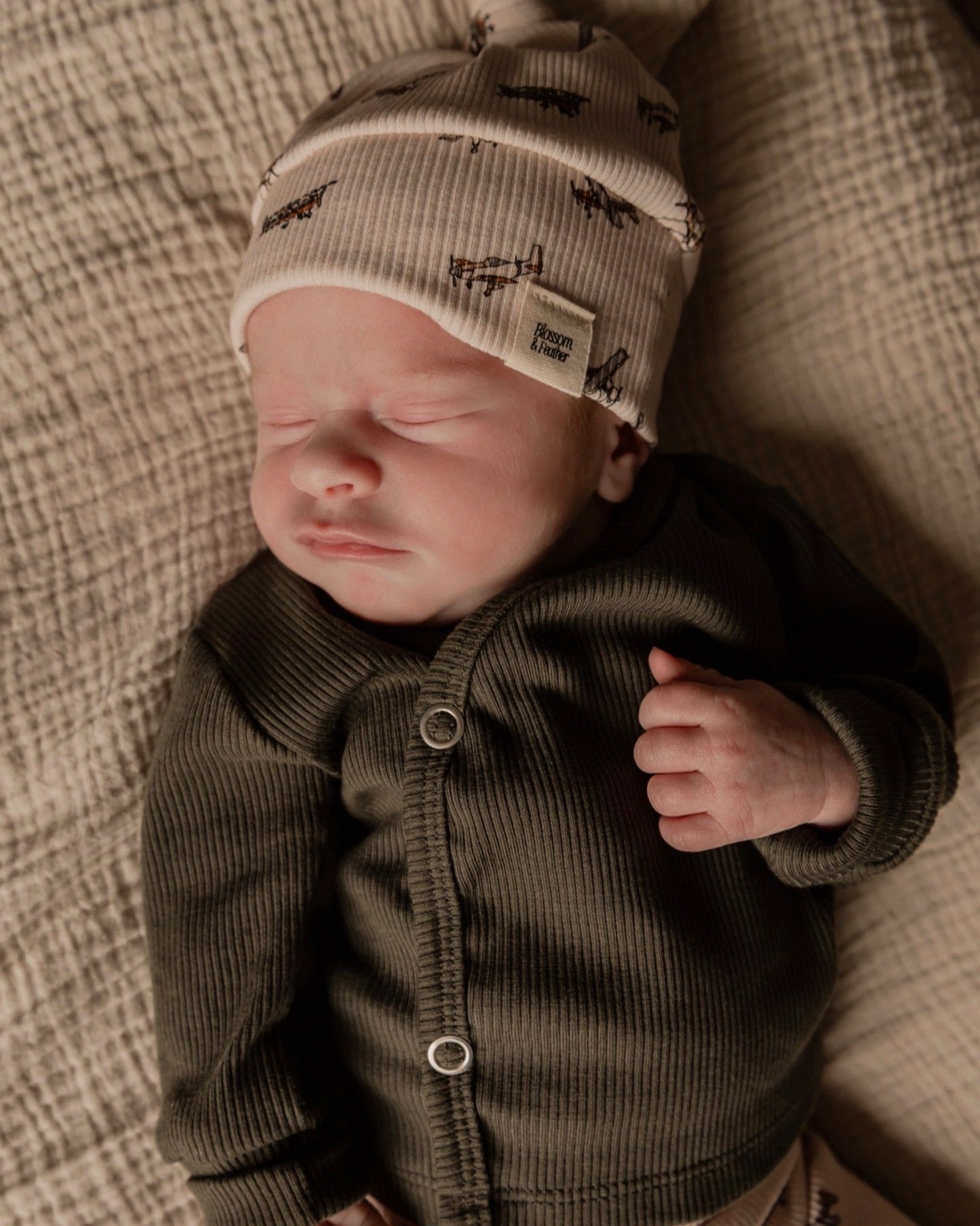 Knoopmutsje rib | Flynn afbeelding 3 - Blossom & Feather