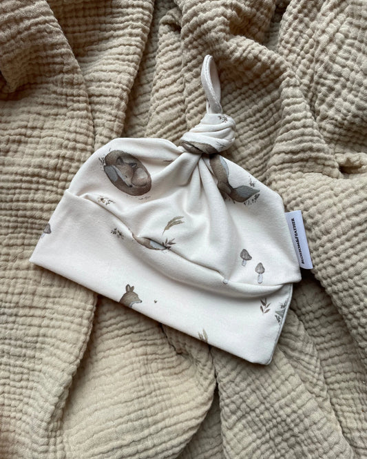 Knoopmutsje | Vosjes - Blossom & Feather