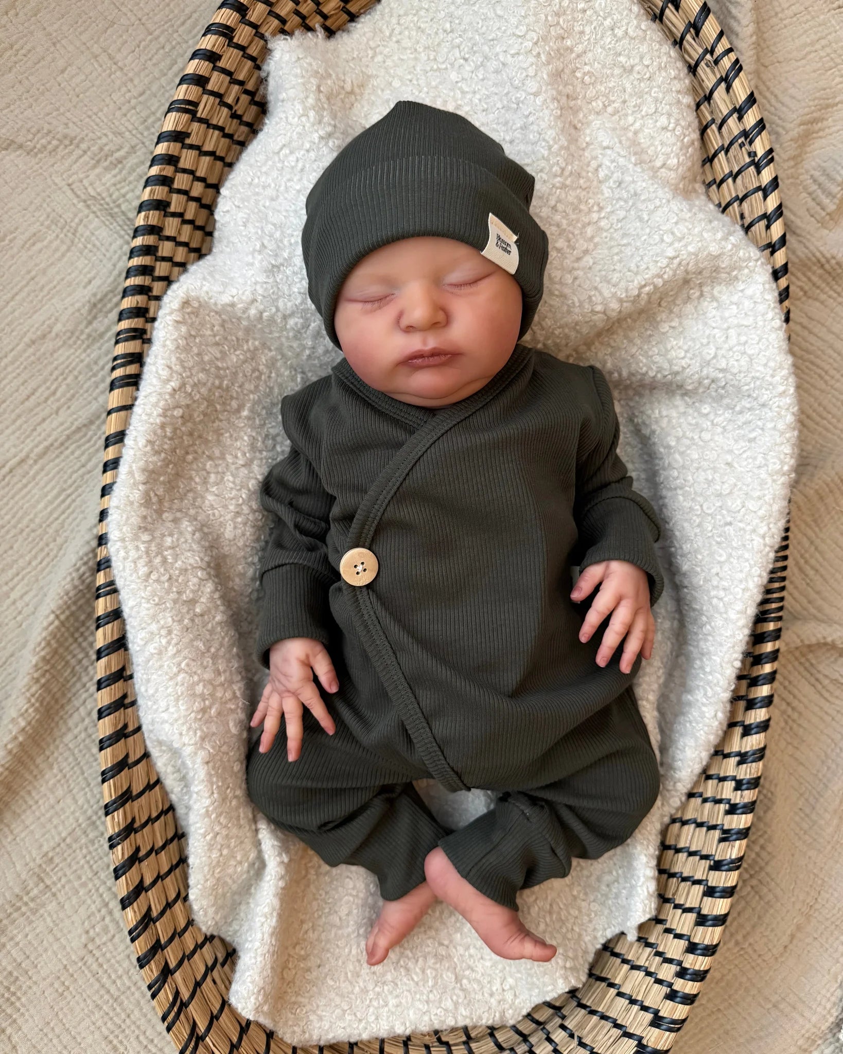 Boxpakje rib | Legergroen afbeelding 1 - Blossom & Feather