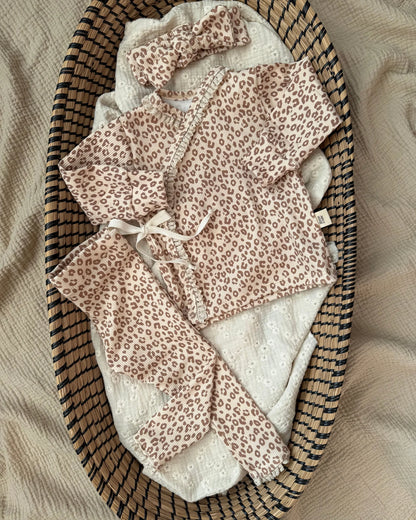 Overslagshirtje rib | Luipaard | Kant afbeelding 3 - Blossom & Feather