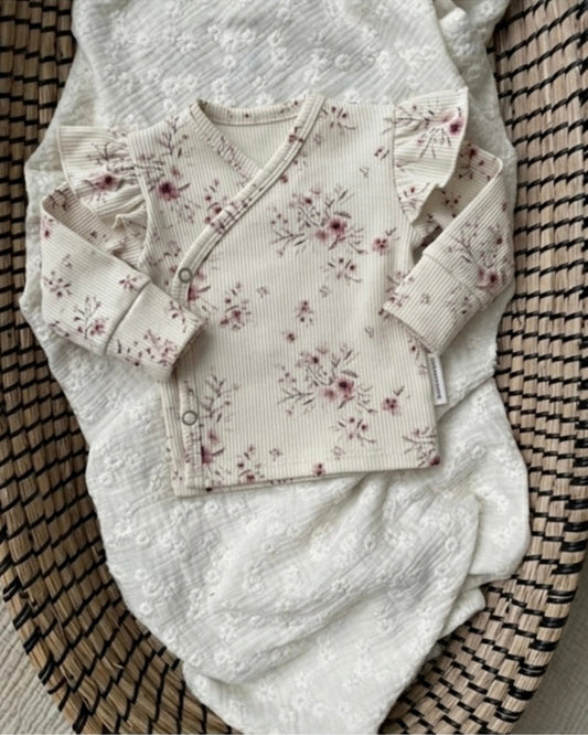 Overslagshirtje rib | Met of zonder ruffle | Kersenbloesem - Blossom & Feather