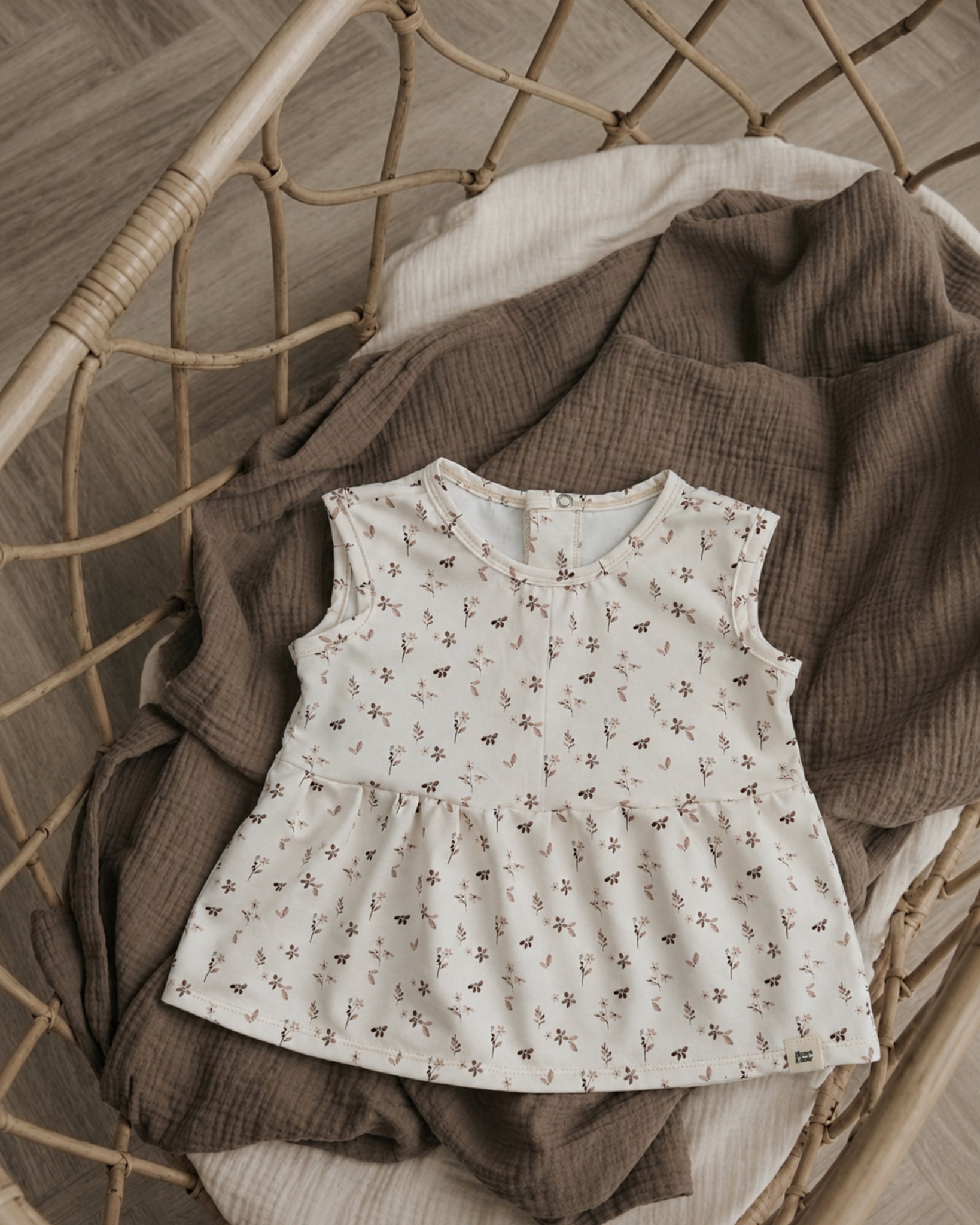 Peplum shirtje | Jula afbeelding 5 - Blossom & Feather