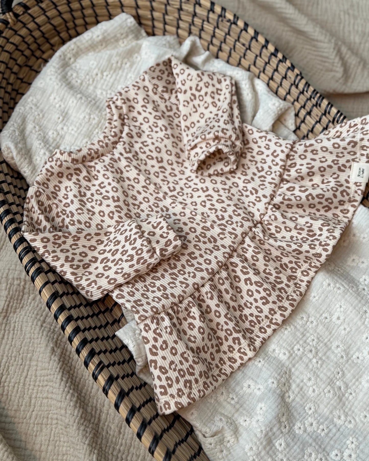 Peplum trui | Luipaard afbeelding 3 - Blossom & Feather