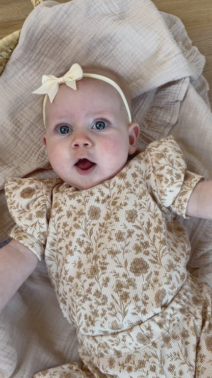 Shirtje rib | Vintage bloem | Ruffle