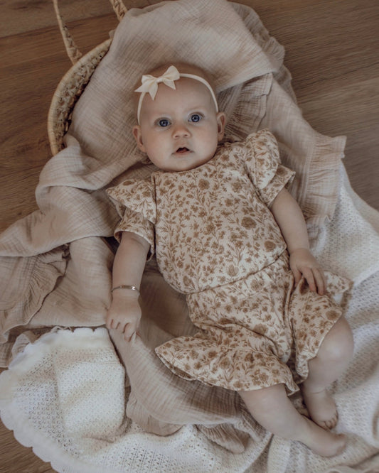 Ruffle short rib | Vintage bloem afbeelding 1 - Blossom & Feather