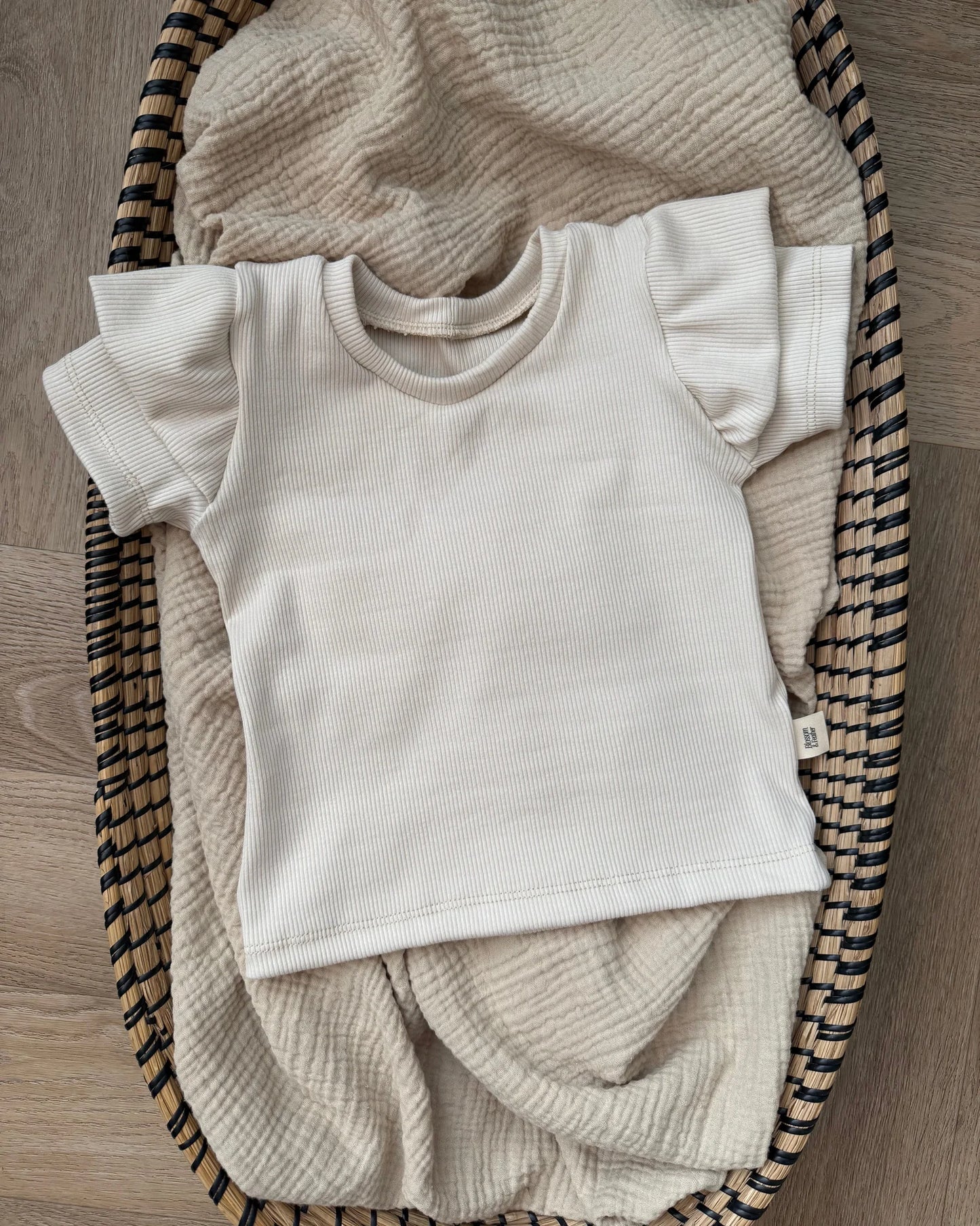 Shirt rib | Cr�me | Ruffle afbeelding 2 - Blossom & Feather