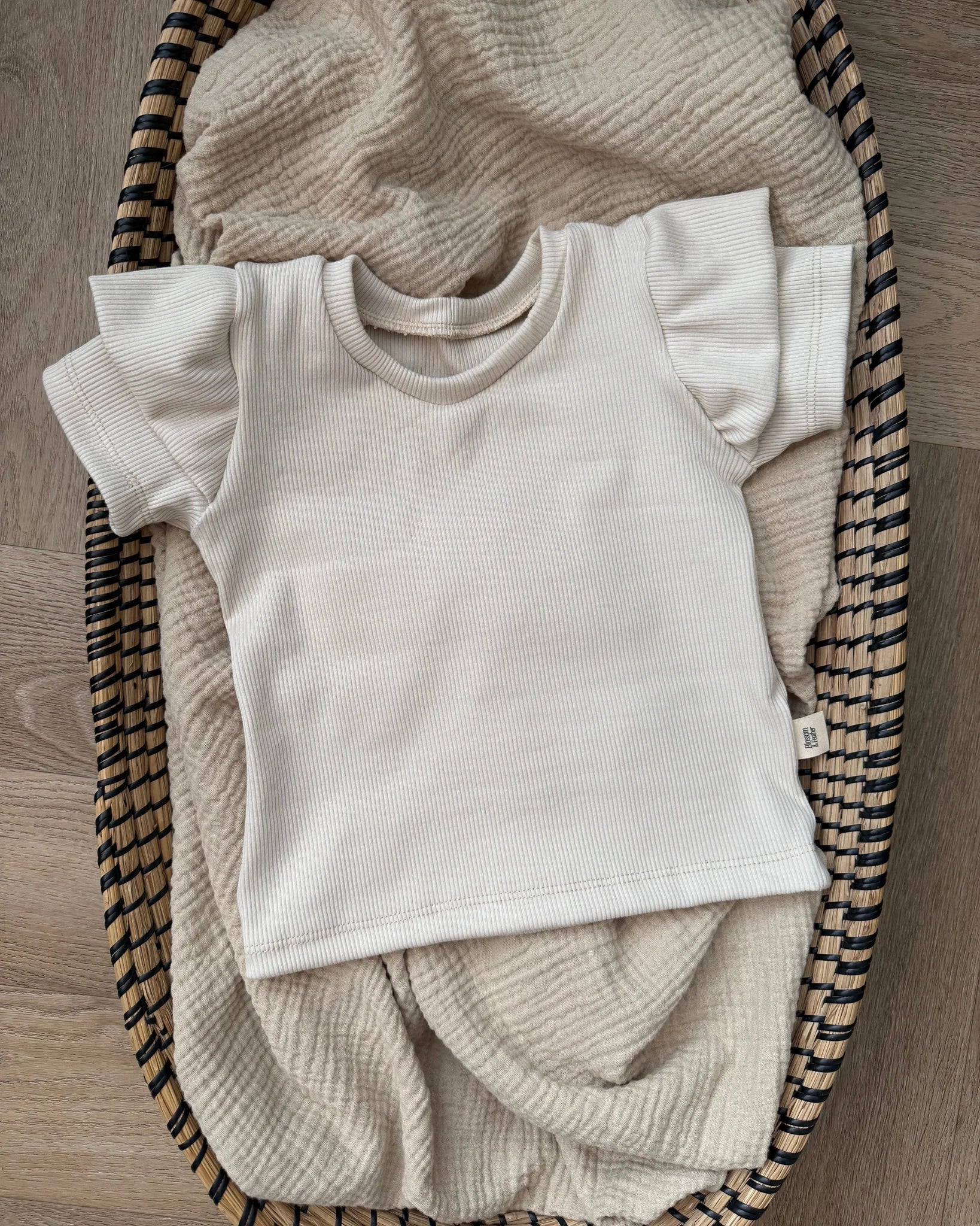 Shirt rib | Cr�me | Ruffle afbeelding 2 - Blossom & Feather