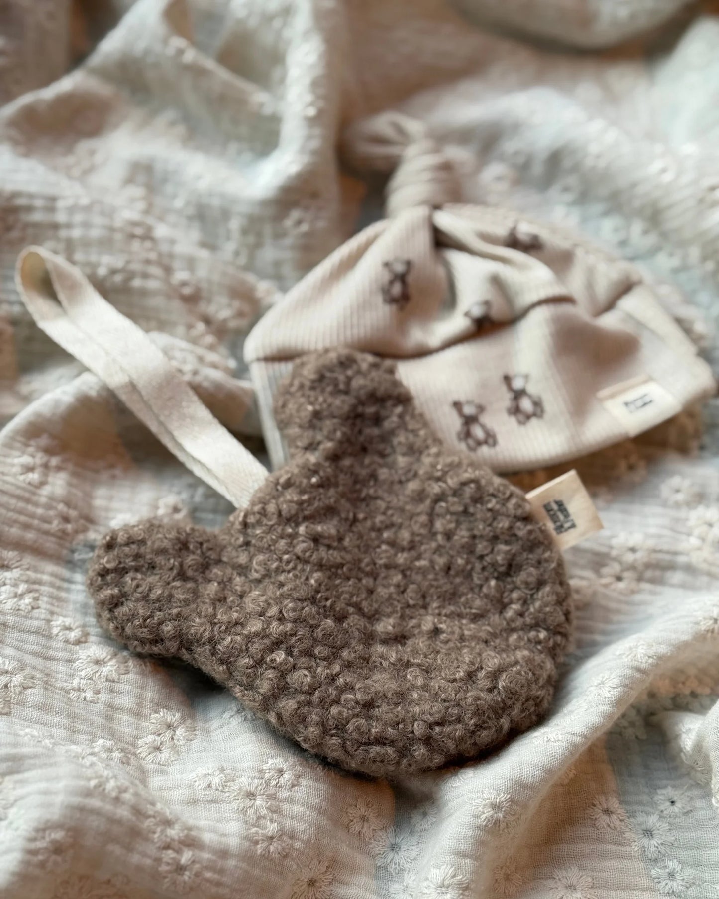 Speendoekje beer | Teddy | Taupe . Op voorraad - Blossom & Feather