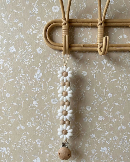 Speenkoord Daisy | Wit . Op voorraad afbeelding 2 - Blossom & Feather