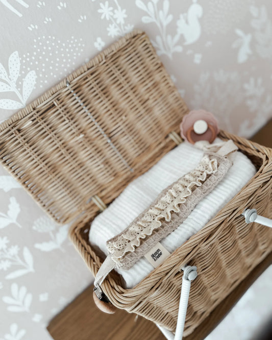 Speenkoord | Kant . Op voorraad afbeelding 1 - Blossom & Feather