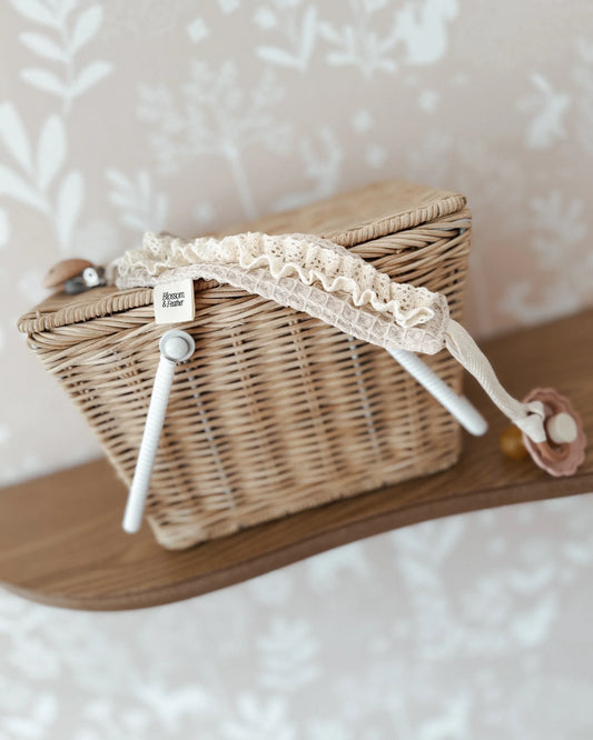 Speenkoord | Kant . Op voorraad afbeelding 2 - Blossom & Feather