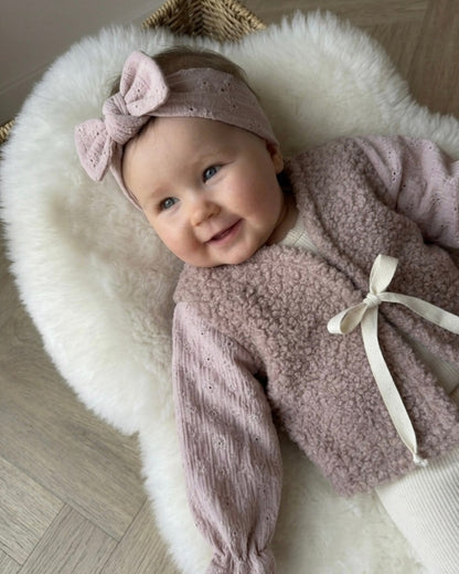 Teddy gilet - jasje | Oudroze Broderie afbeelding 2 - Blossom & Feather