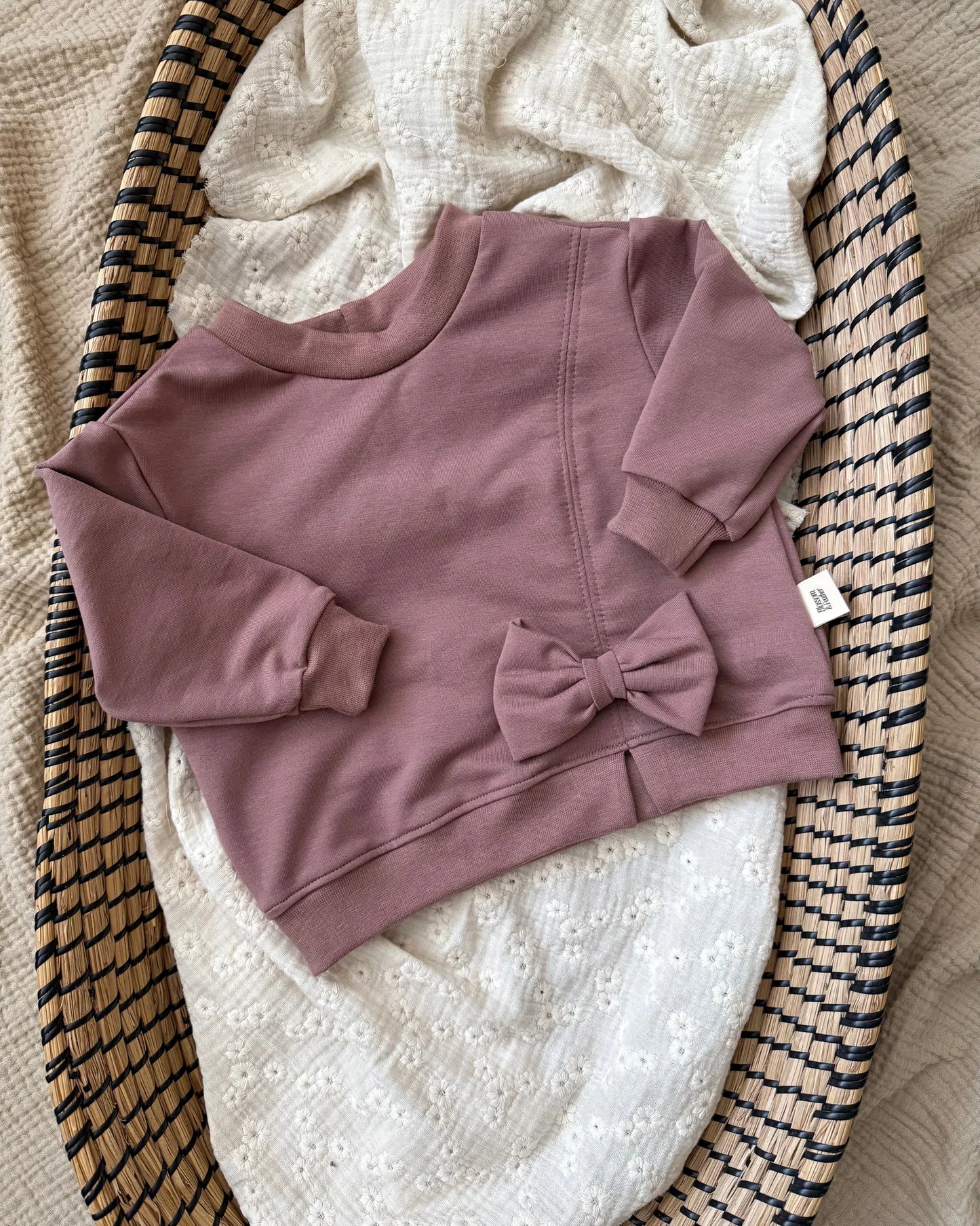 Trui met strik | Mauve afbeelding 1 - Blossom & Feather