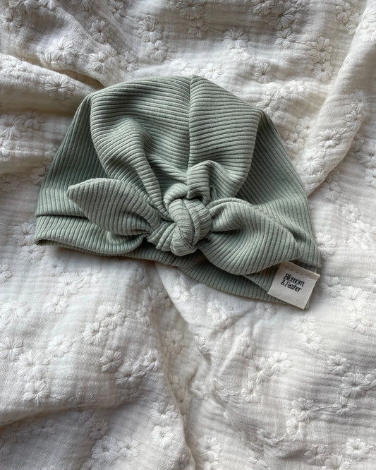 Turban mutsje rib | Dusty groen - Blossom & Feather