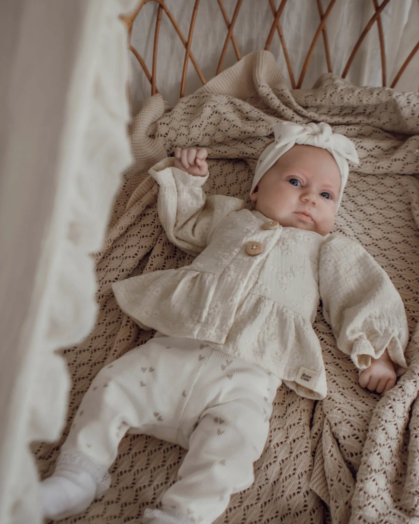 Vestje | Broderie | Ecru afbeelding 1 - Blossom & Feather